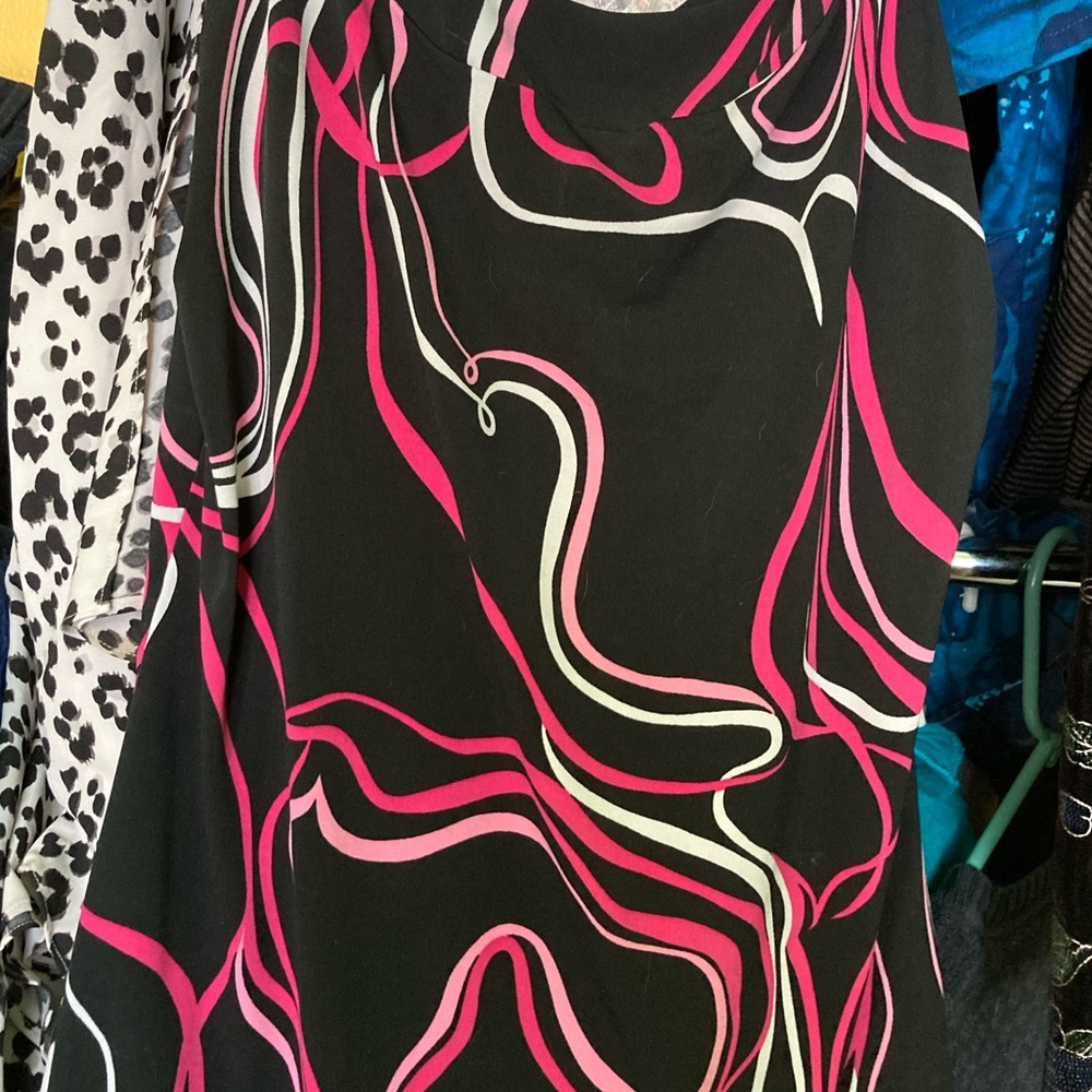 Carol Rose whimsical top